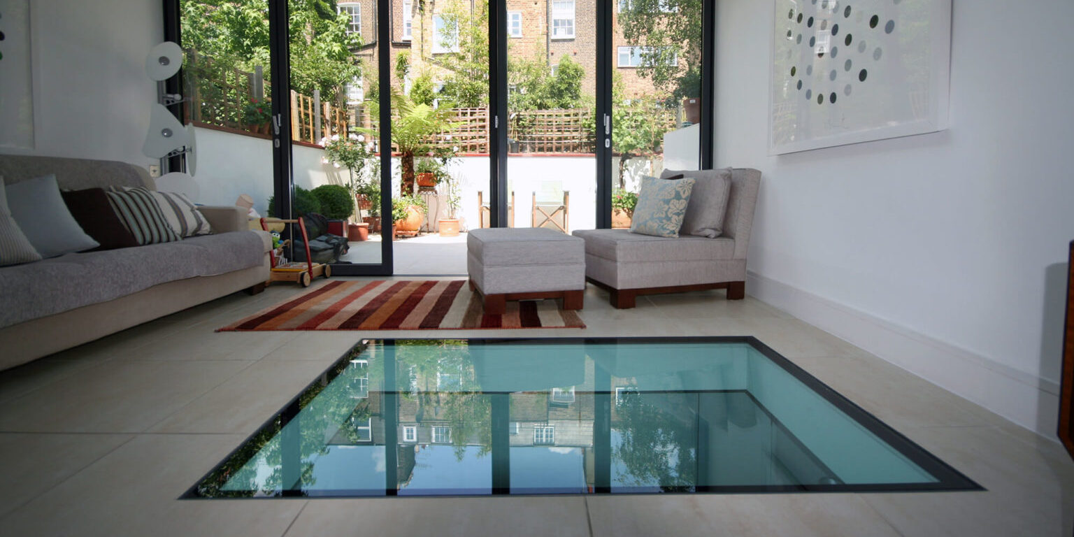 Glass flooring service