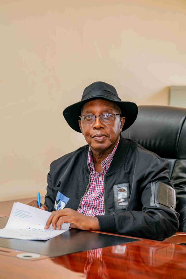 francis-mwaura